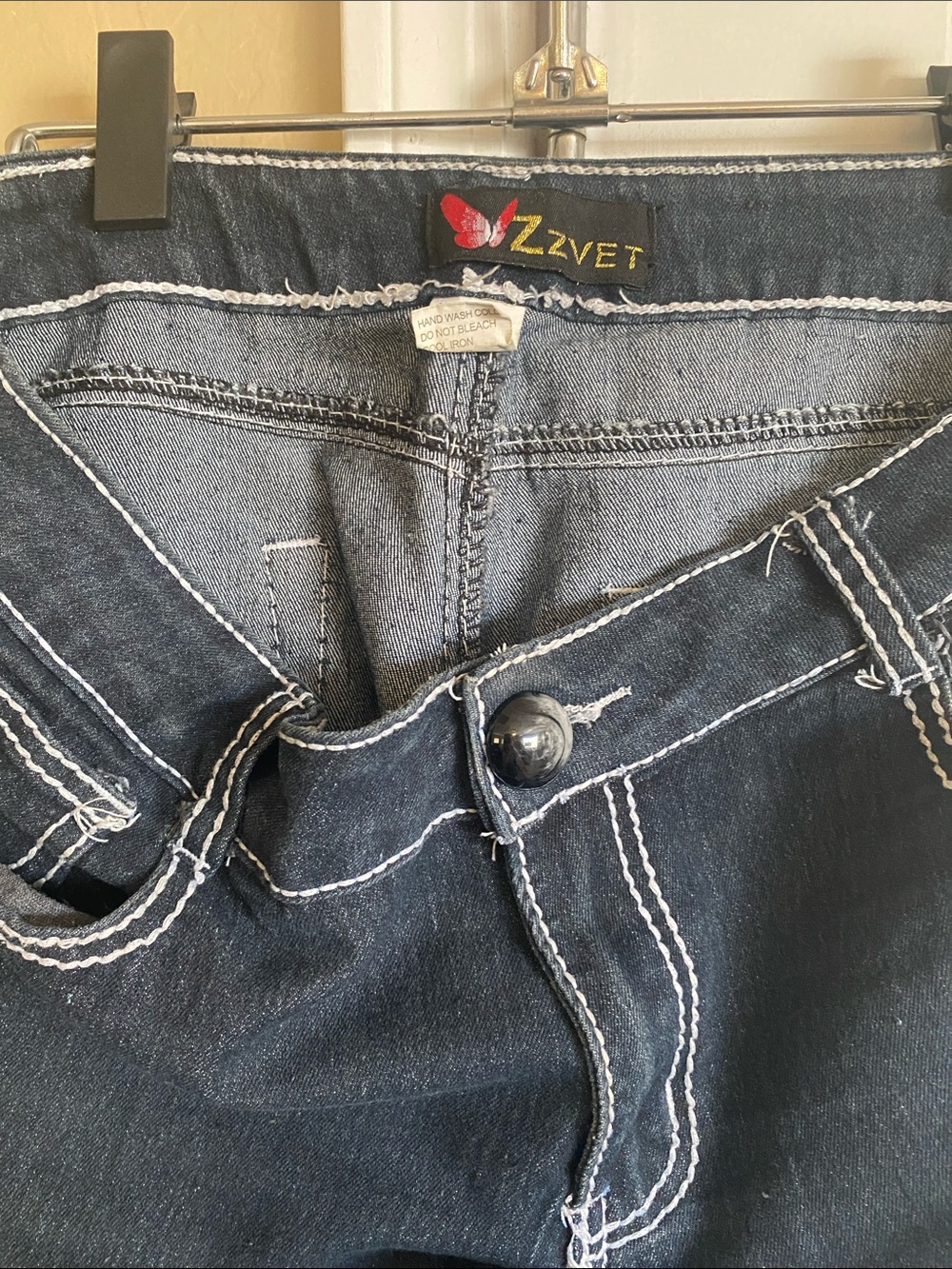 Women’s Zzvet Dark Wash Embroidered Pocket - Picture 3 of 3